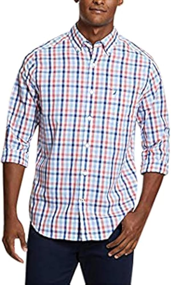 Nautica Men's Wrinkle Resistant Long Sleeve Button Front Shirt