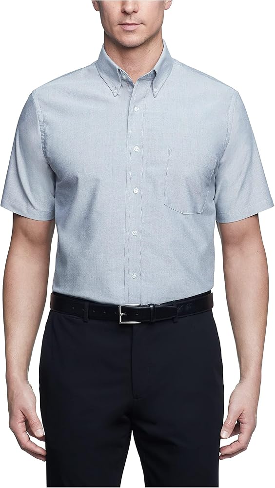 Van Heusen Men's Short Sleeve Dress Shirt Regular Fit Oxford Solid